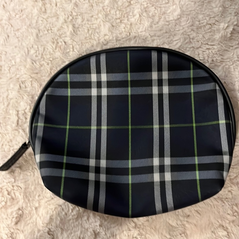 Burberry Pouch, Make-up Bag, Authentic, Like New Condition
